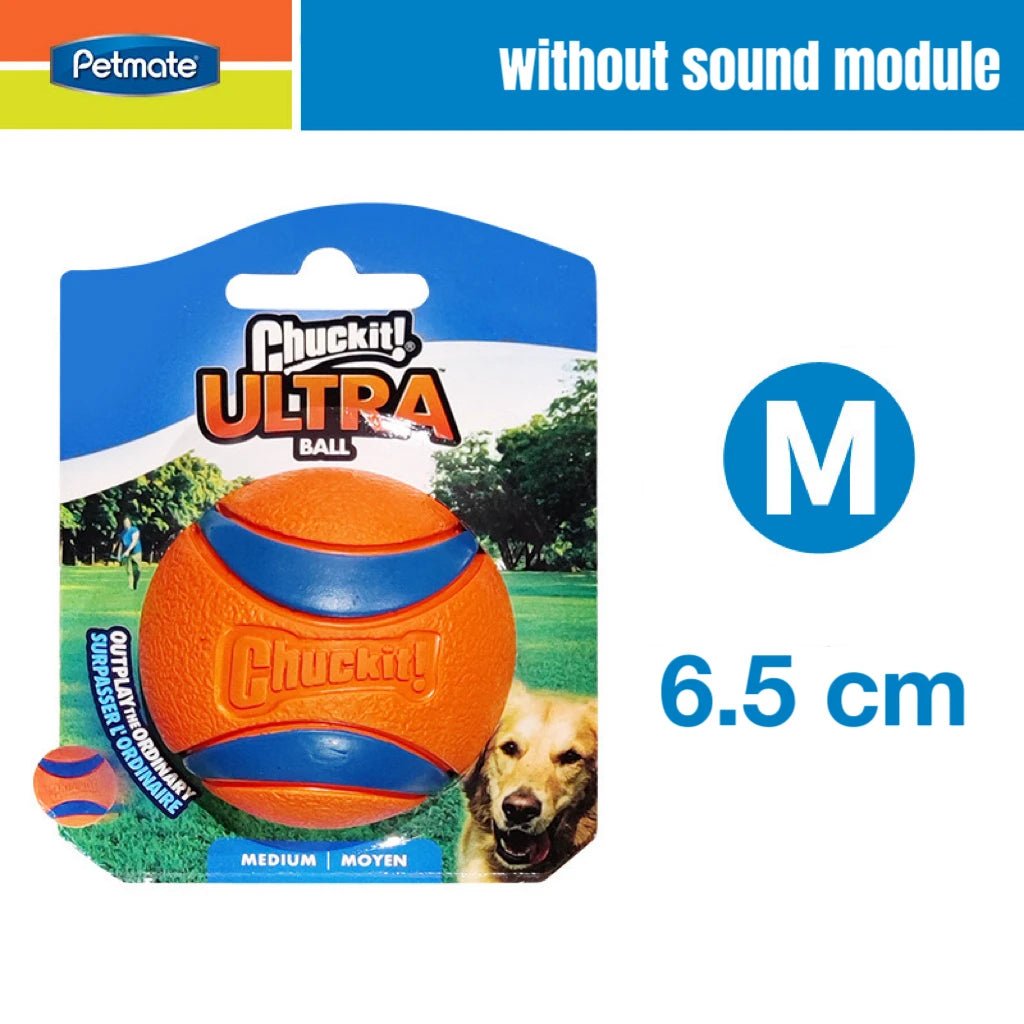 Packaging for the medium-sized fetch ball, perfect for active dogs
